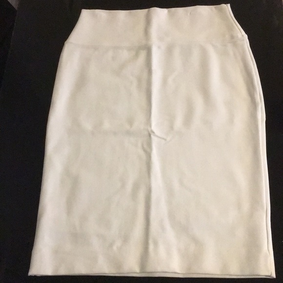 Junee white pencil skirt - Picture 2 of 3